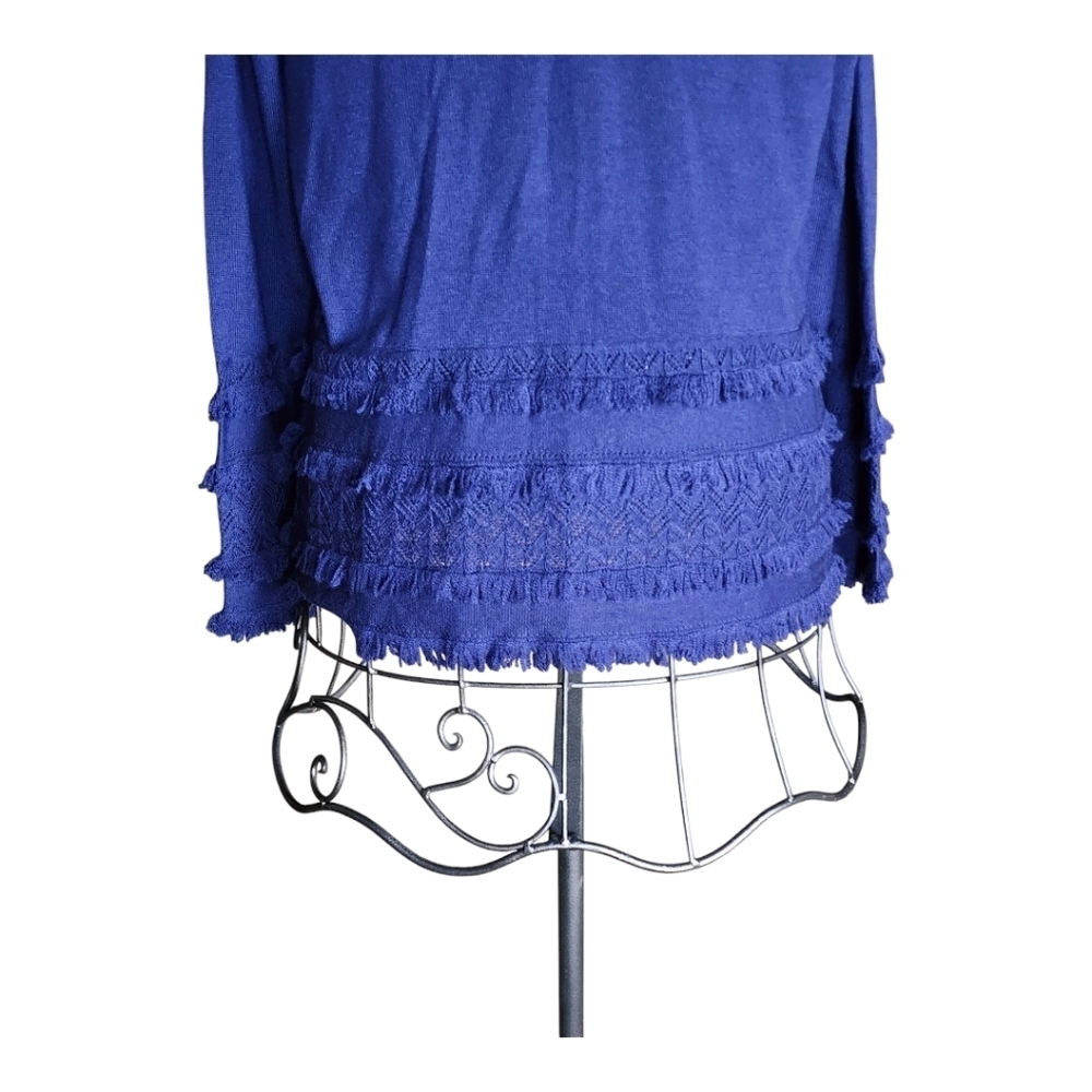 Trina Turk Navy 100% Merino Wool Fringe Sweater V-Neck Medium - Chic & Cozy - Picture 7 of 9